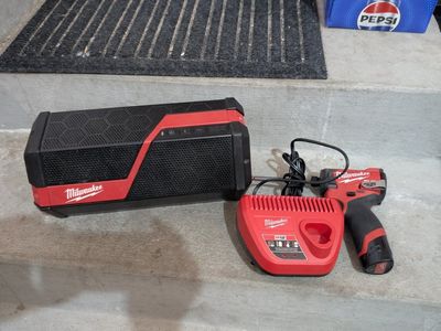 Milwaukee M12 Cordless Bluetooth Jobsite Speaker with M12 Charger and M12 1/4 impact
