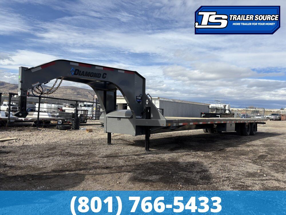 8.5x40 Diamond C FMAX-HDT 212 Gooseneck Hydraulic Dovetail Equipment Trailer -  25.9K GVWR - Hydraulic Jack(s)