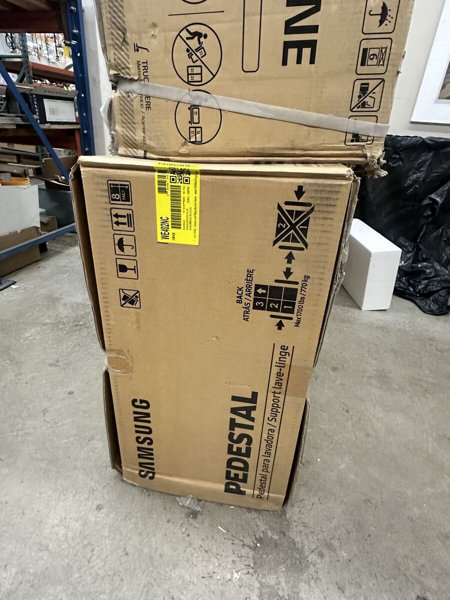 Samsung Bespoke 27" Laundry Pedestal with Storage Drawer