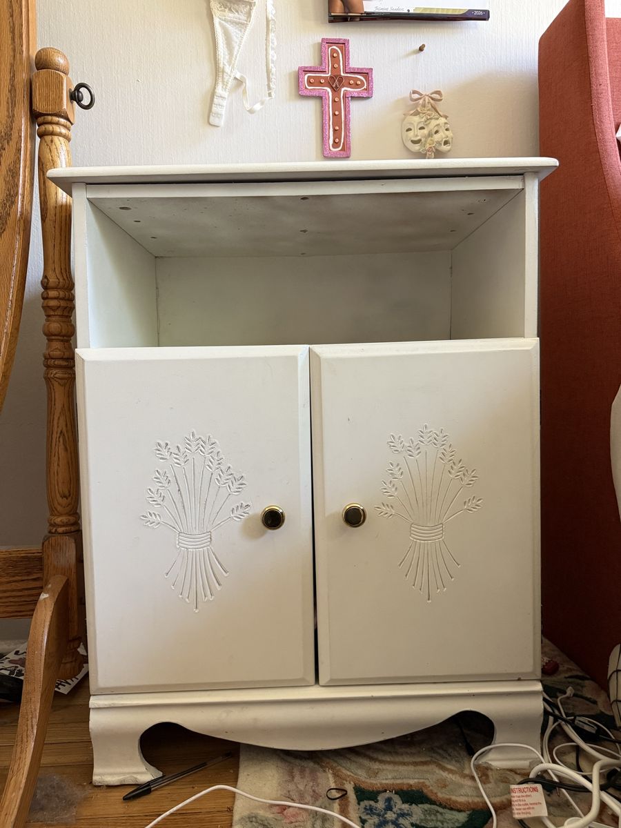 Night stand