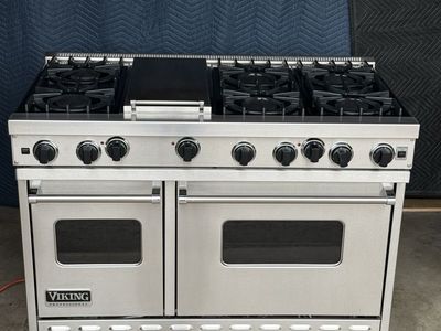 FREE DELIVERY - Viking Pro 48” Gas Range - Great condition