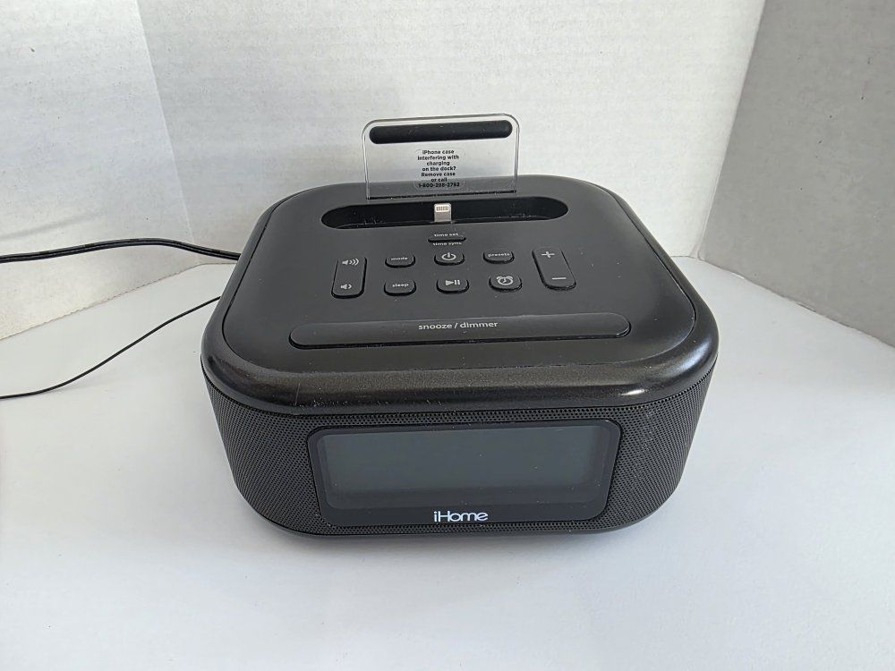 iHome clock and phone charger