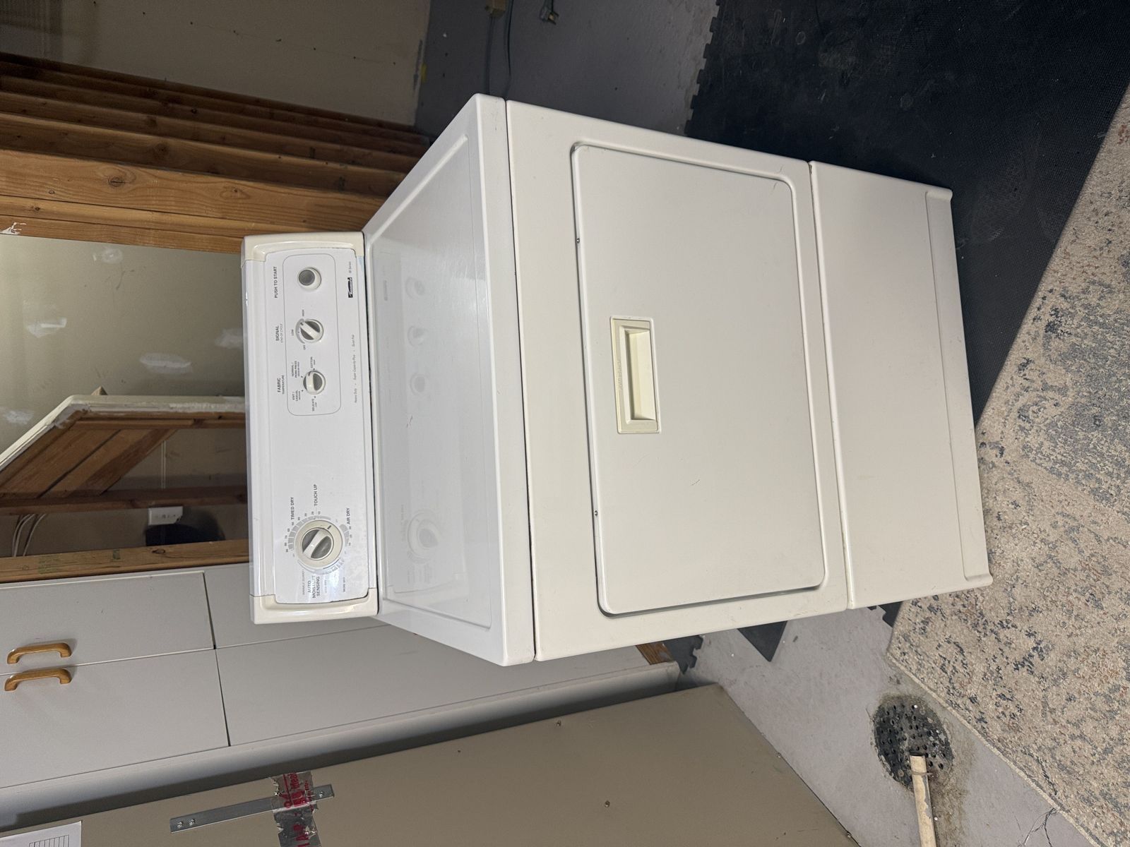 Electric Clothes Dryer