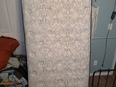 twin mattress