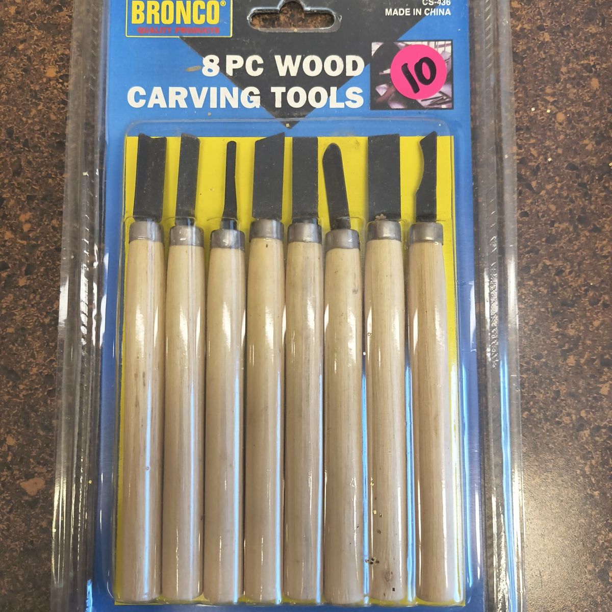 8 pc wood carvers