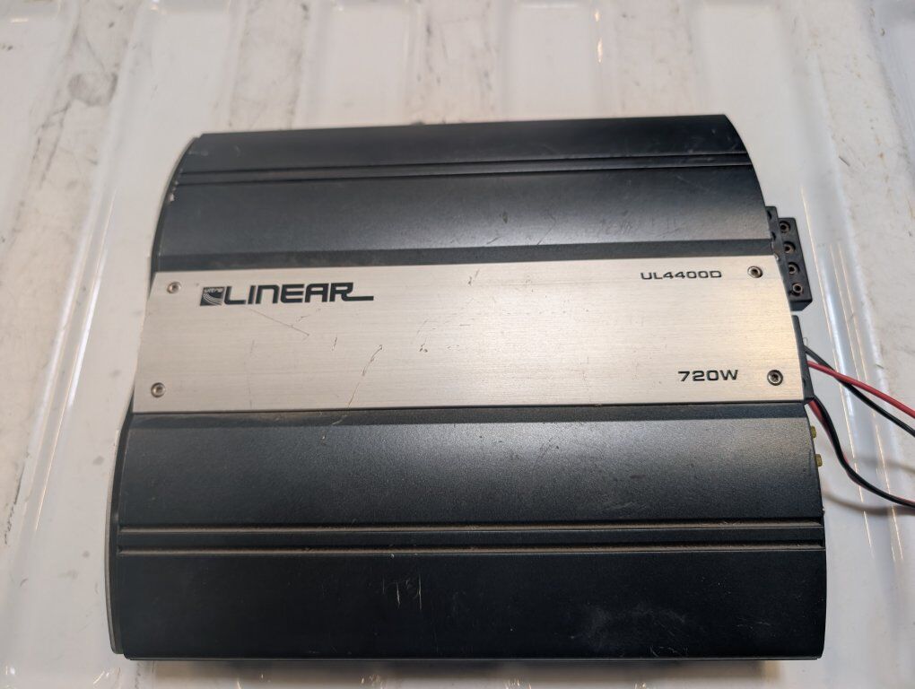 Linear 720 watt 4 channel amp and 2 Kenwood 6 x 9s