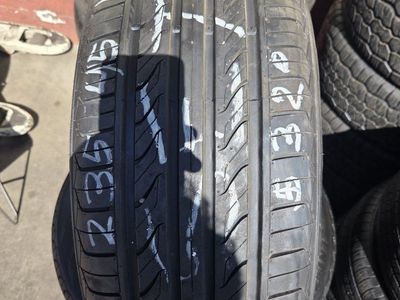 SET 235/45R18 SENTURY