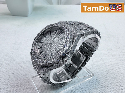 Men’s Luxury Iced Moissanite Watch Silver Tone Full Stone Set Quartz