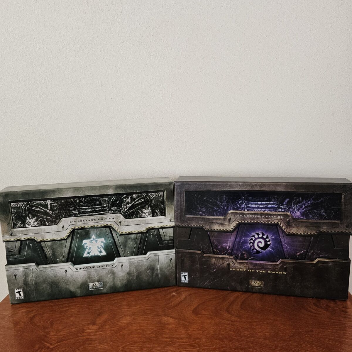 Starcraft 2 Wings of Liberty + Heart of the Swarm Limited Collectors Edition - CiB Windows Mac PC Gaming
