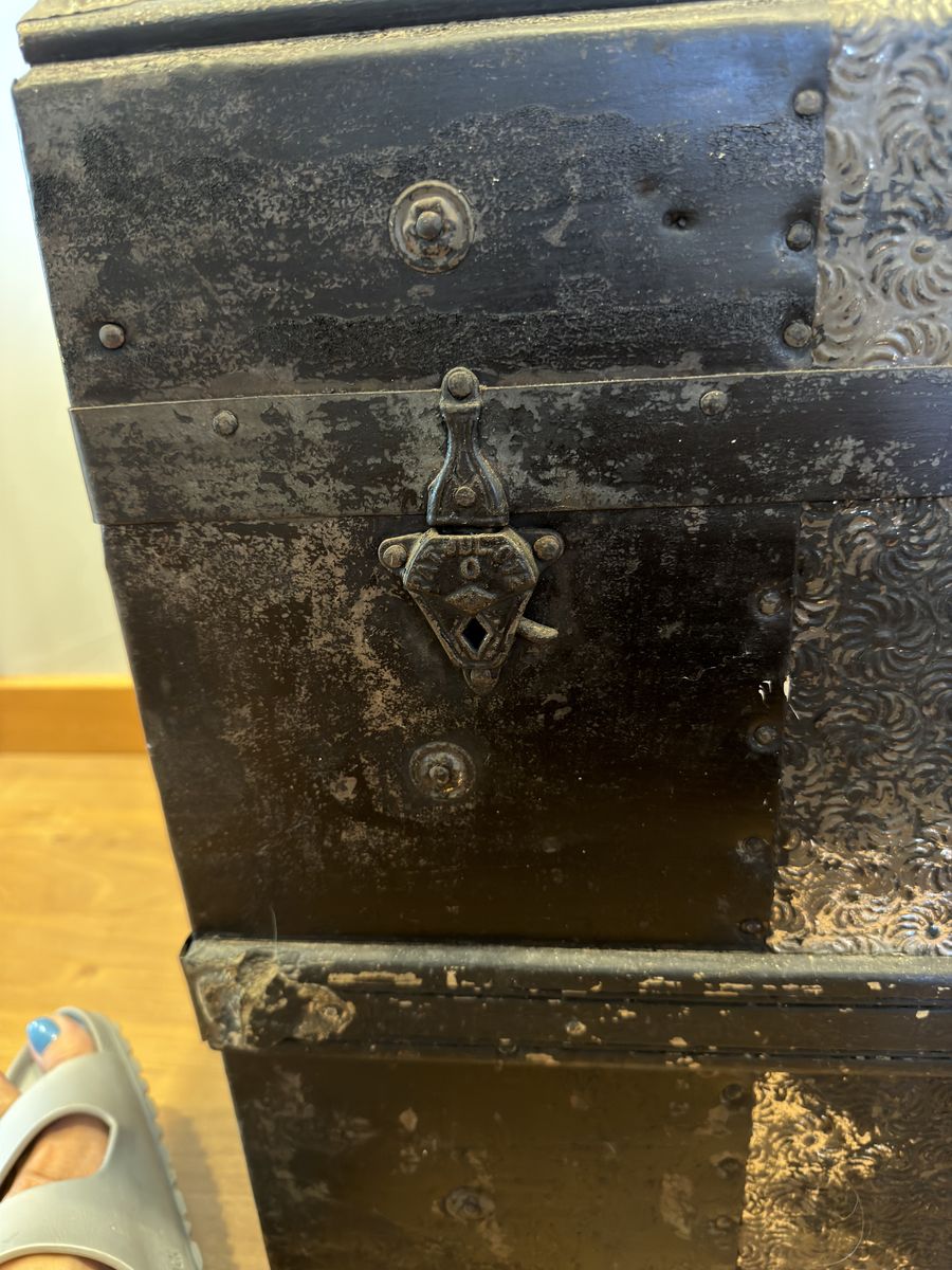 Main image 5