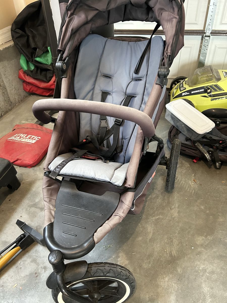 Phil & Ted’s Jogging Stroller two seater