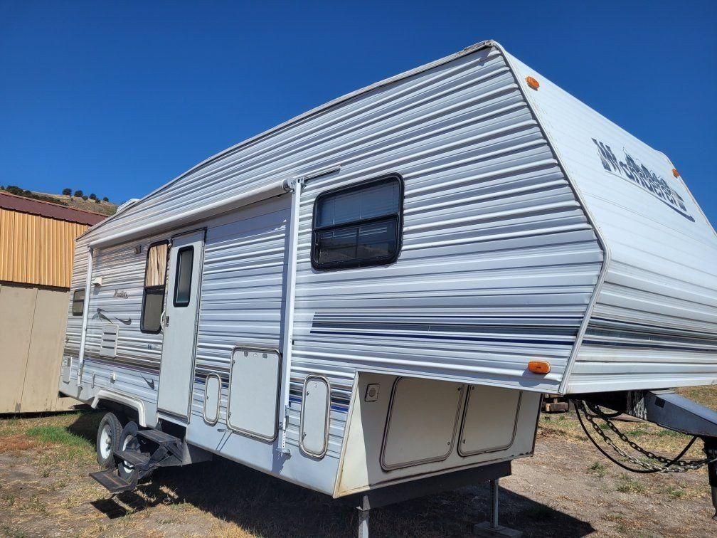 Thor Wanderer 5th Wheel gooseneck