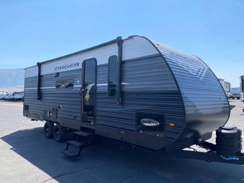 New 2026 CrossRoads RV Zinger Bunks, U-Dinette (260BH)