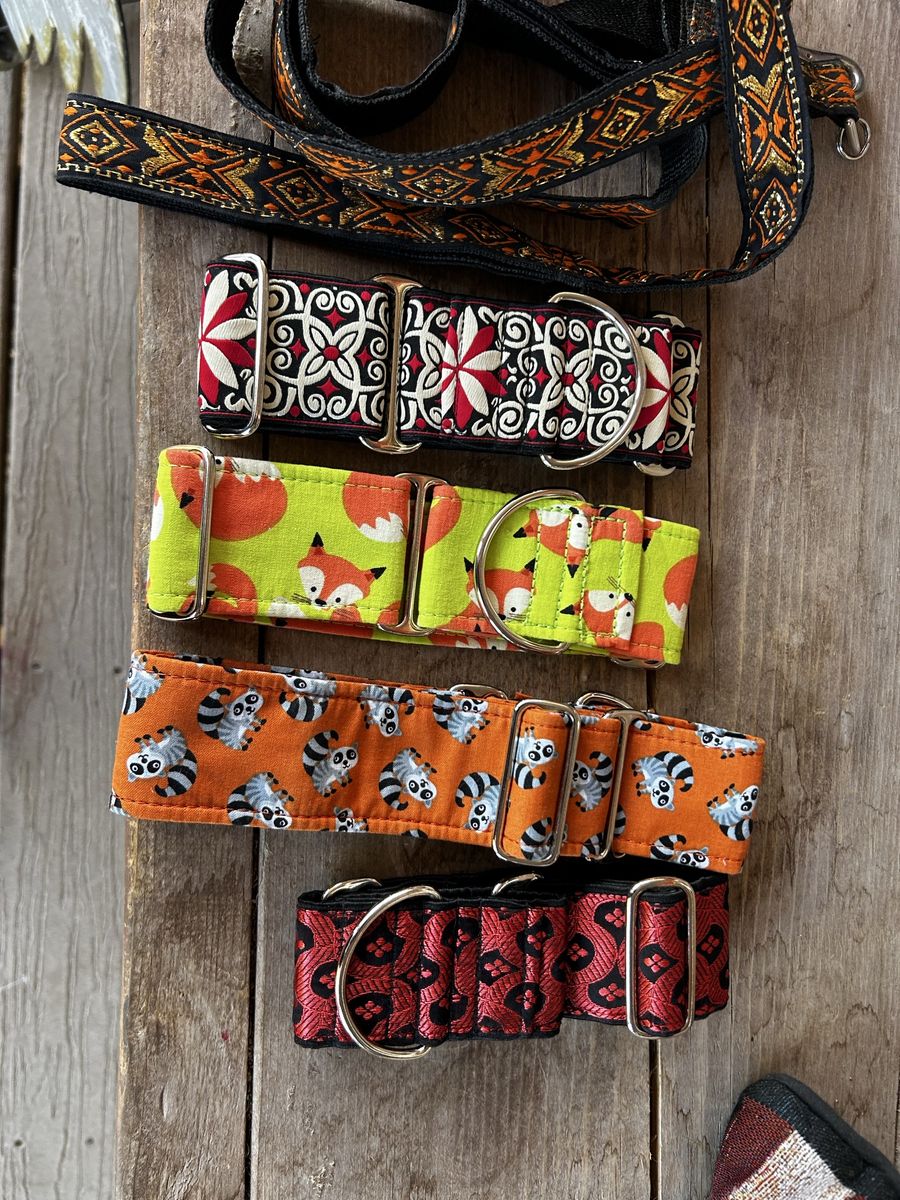 dog collar s and harnesses