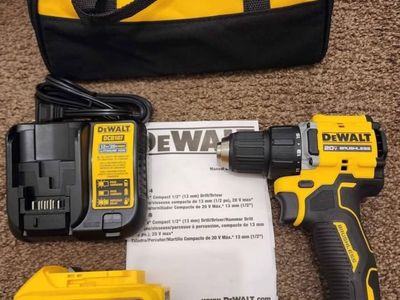 New DEWALT Atomic 20V MAX Cordless 1/2 in. Drill/Driver Kit with 2.0Ah Battery & Charger