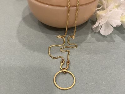 Gold Pendant Necklace