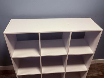 White 3x3 Cube Storage Shelf – Like New