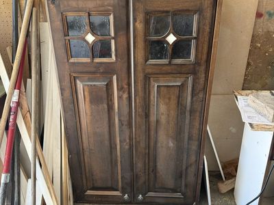 Upper Cabinets