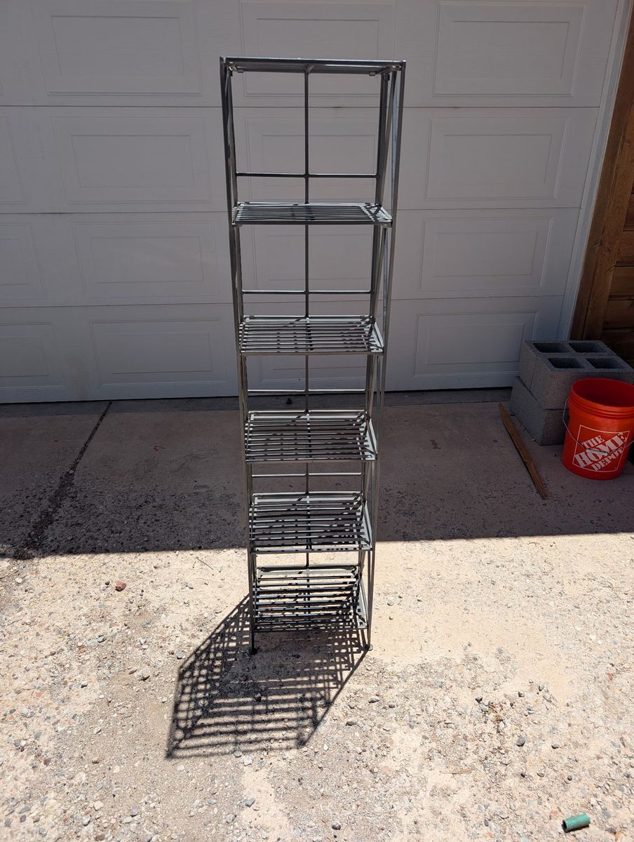 Metal bookshelf