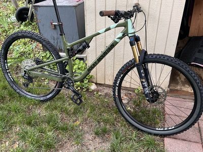 Rocky Mountain Element