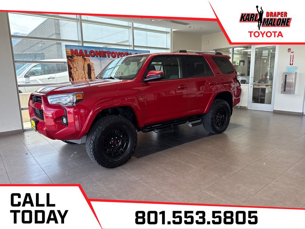 2022 Toyota 4Runner SR5