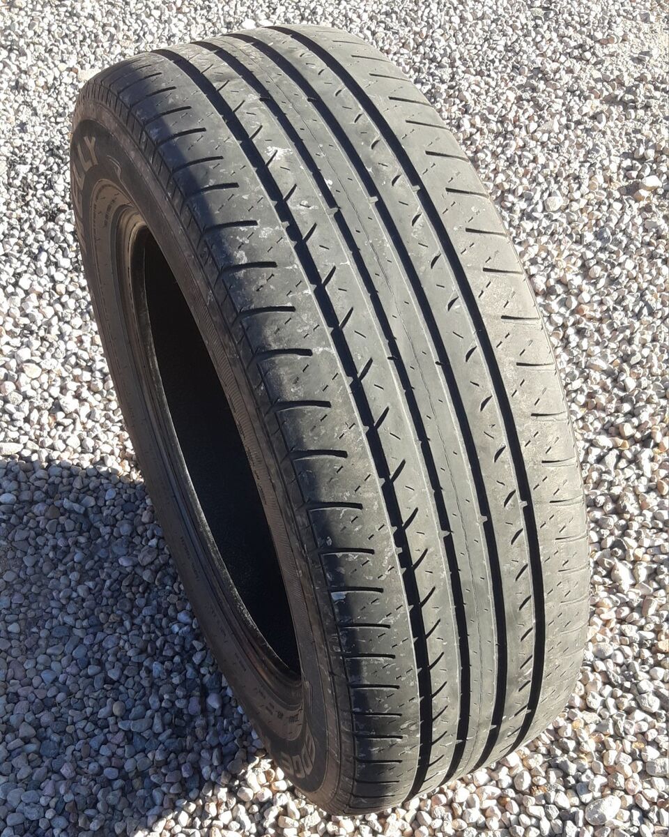 245-60-18 Kelly Edge All Season Tire