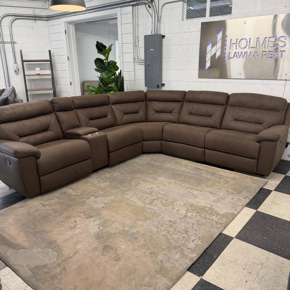 COSTCO FLETCHER FABRIC 6-PIECE RECLINING SECTIONAL, BROWN!!