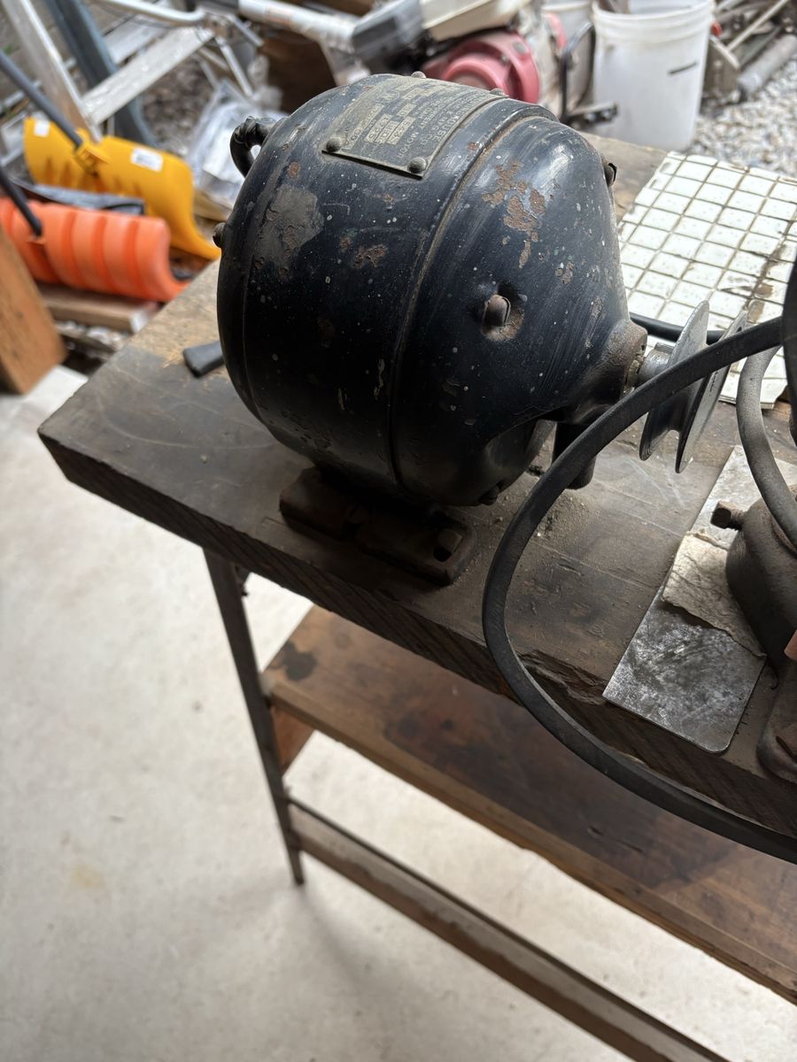 Main image 3