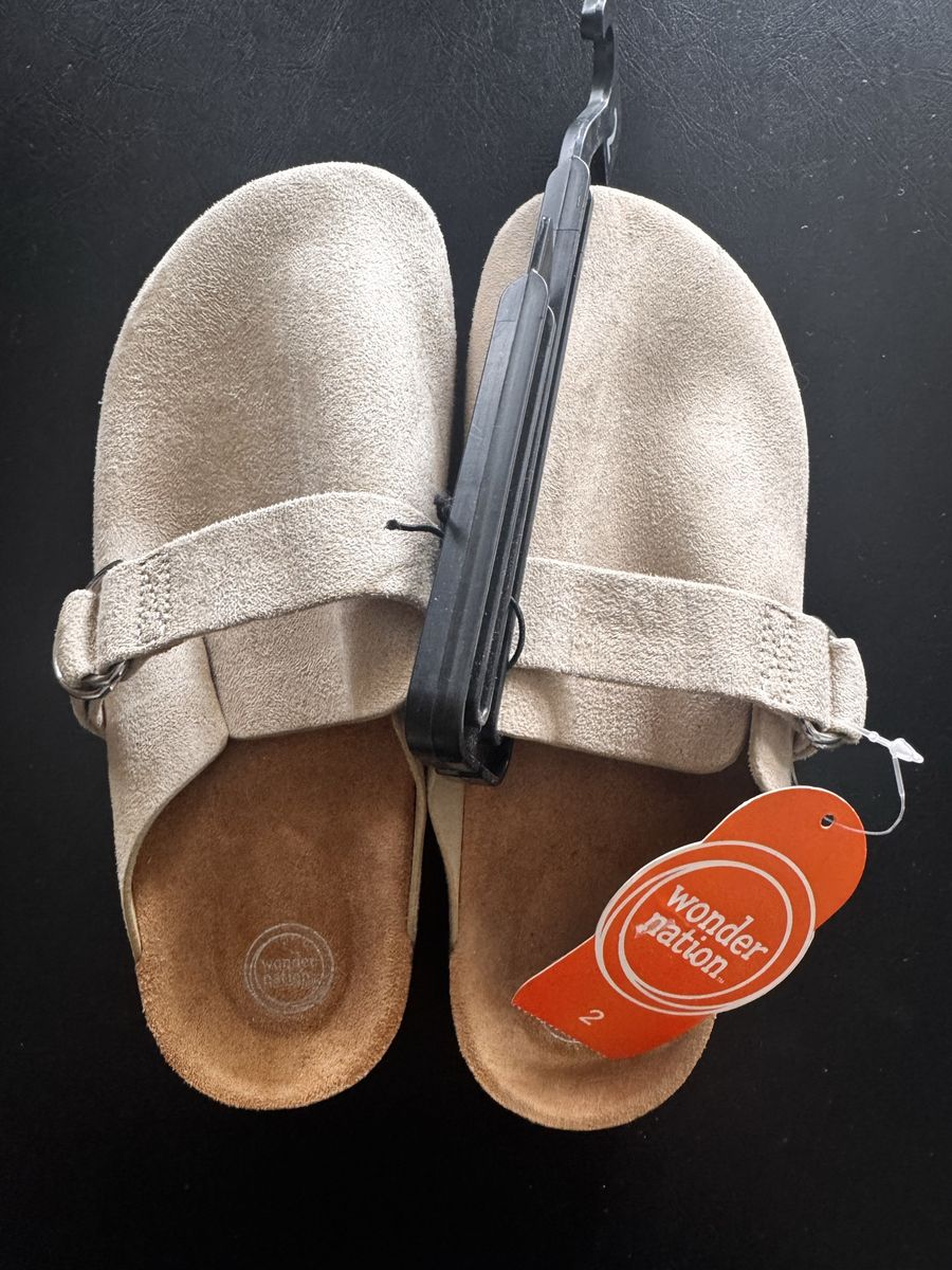 Wonder Nation Toddler Girl's Beige Suede Buckle Clogs Size 2 New with Tags