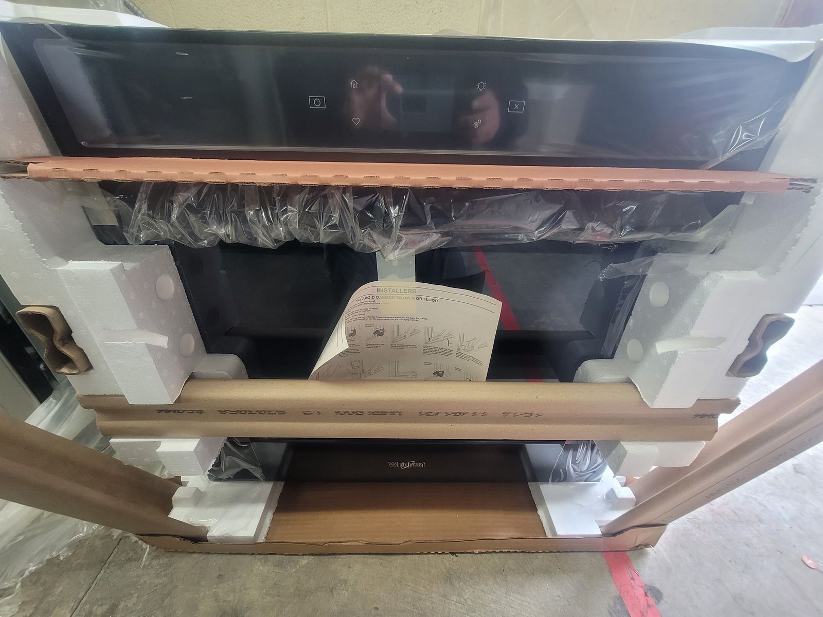 NEW whirlpool 30 IN Wall Oven,free Delivery