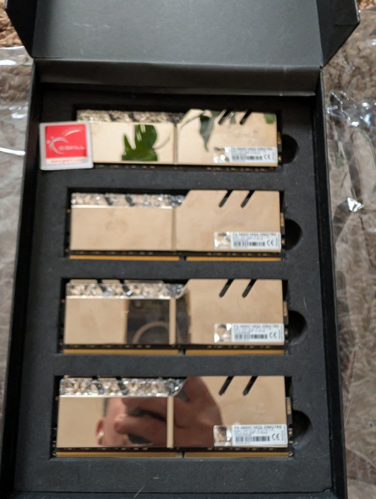 G.Skill Trident Z Royal DDR4-3600MHz 128GB Desktop