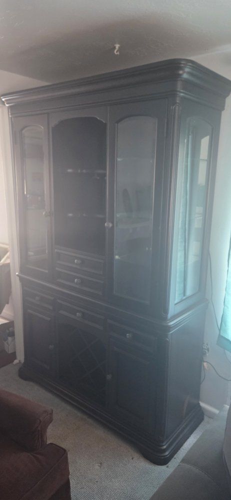 Main image 32