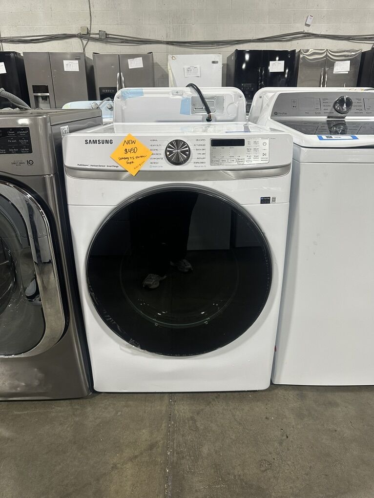 BRAND NEW SAMSUNG FRONT LOAD ELECTRIC DRYER