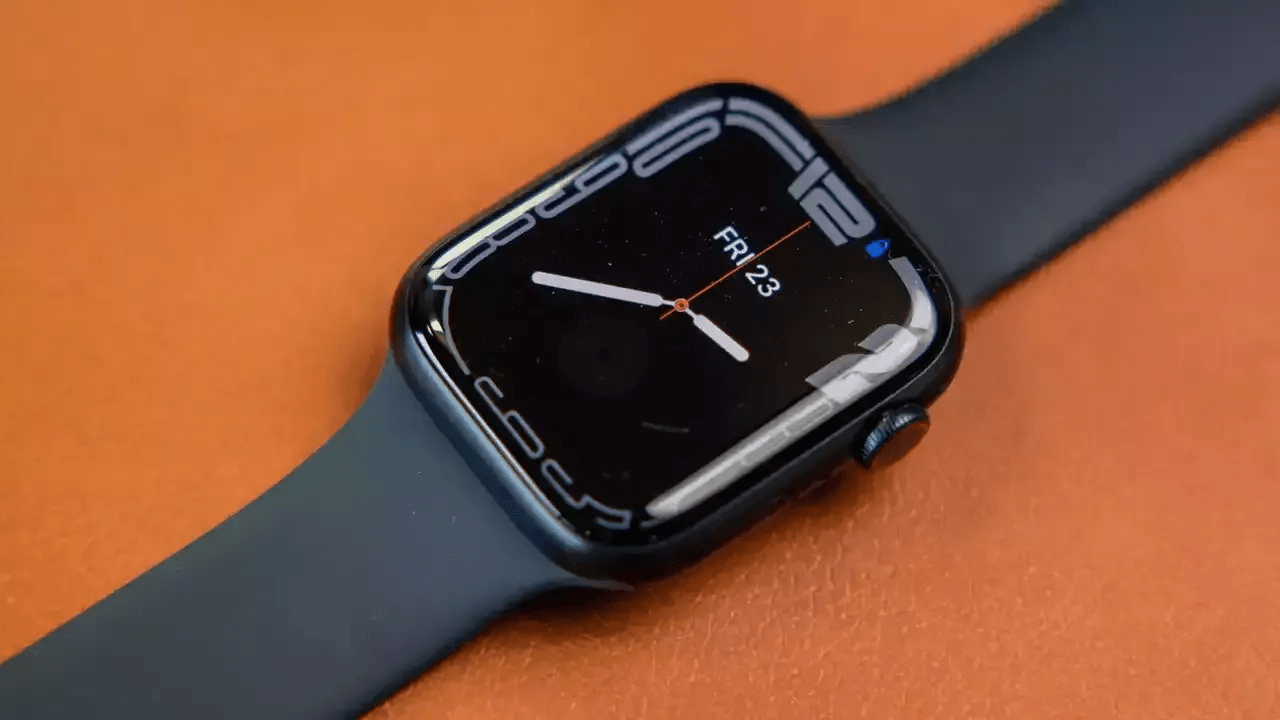 Apple Watch 8 45mm GPS + cellular