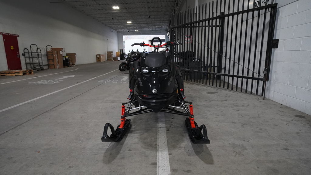 2026 Ski-Doo Freeride™ 850 E-TEC Turbo R 154 SS H_Alt PowM 3.0_10.25_Blk