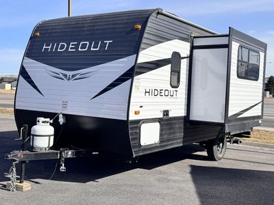 2021 Keystone Hideout 18' with Slide