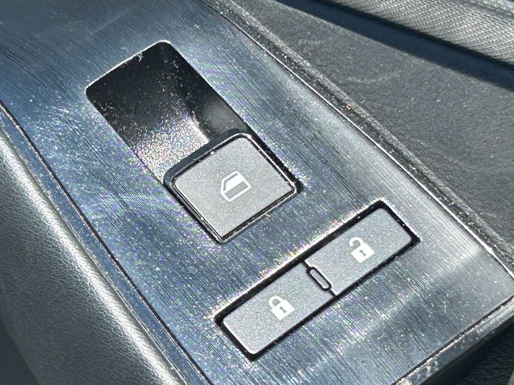 Main image 34