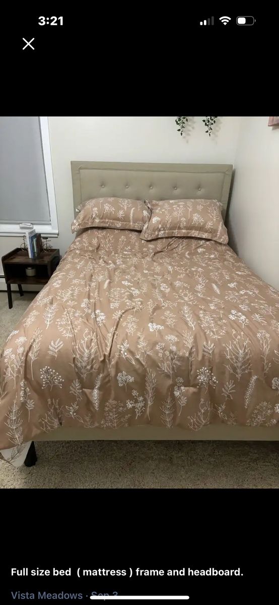 Full Size Frame And Mattress