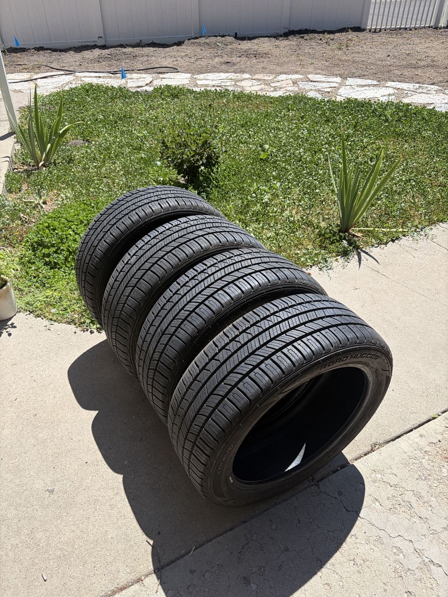 235/45 R18 Like new road hugger all weather tires