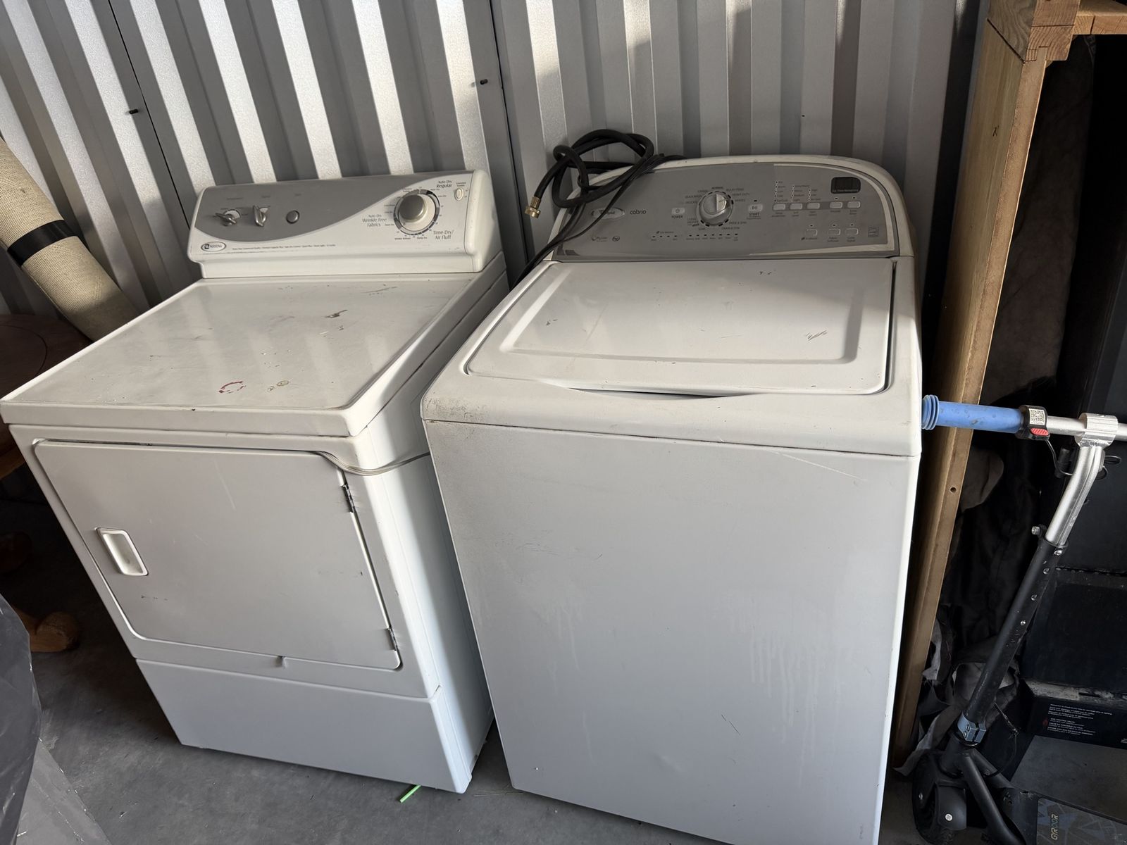 Whirlpool Cabrio Top Load Washer and Maytag Dryer Set