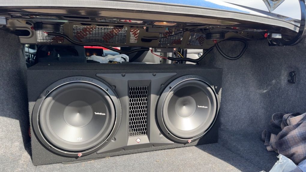 Rockford Fosgate P2 Punch Dual 12 Subwoofers