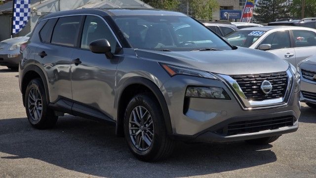 2021 Nissan Rogue S — rebuilt & branded title, 25% below market
