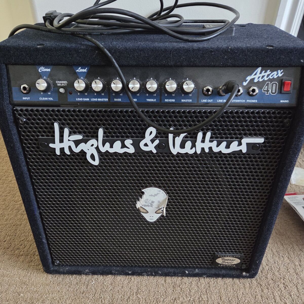 Hughes and Kettner Attax 40 Amp