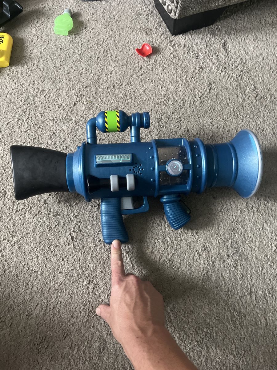 Minions fart gun toy