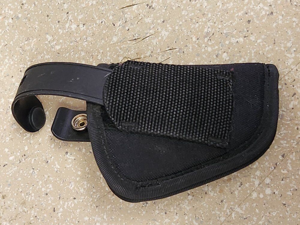 uncle mikes size 36 small revolver holster