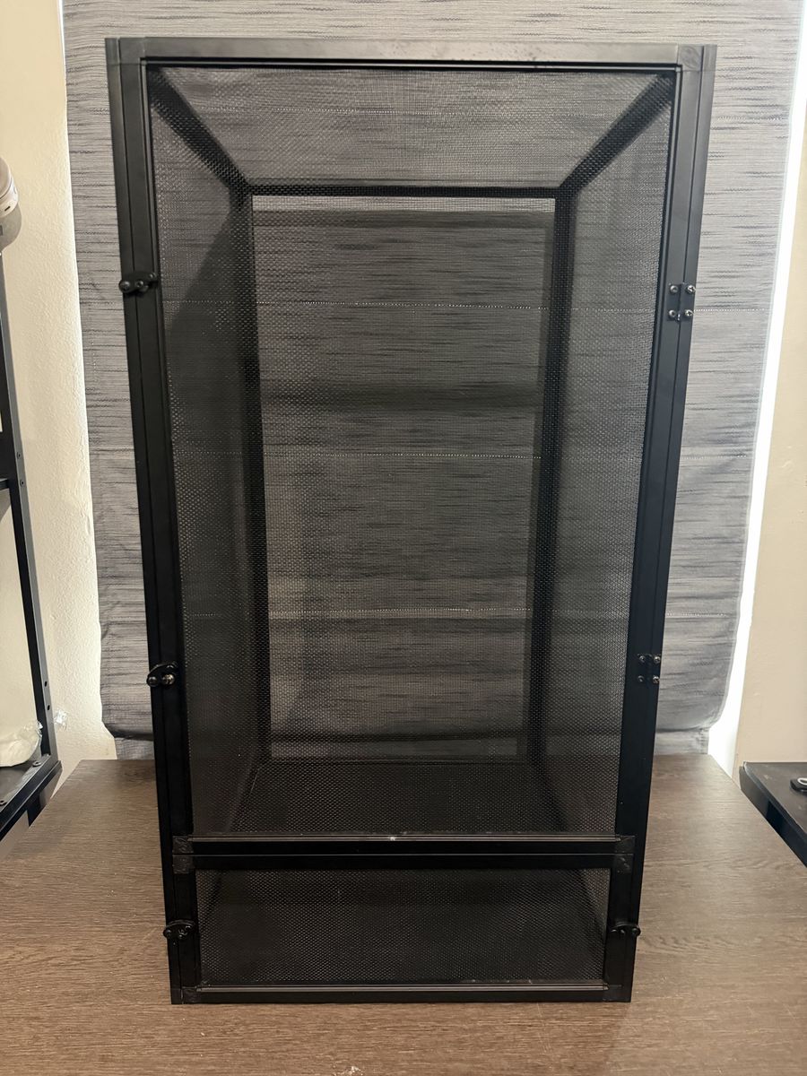 Black Mesh Reptile Terrarium Enclosure with Front Opening Door