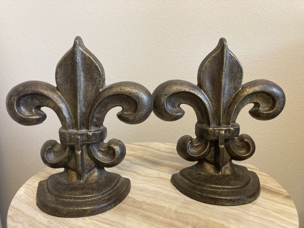 Cast Iron Fleur De Lis Bookends