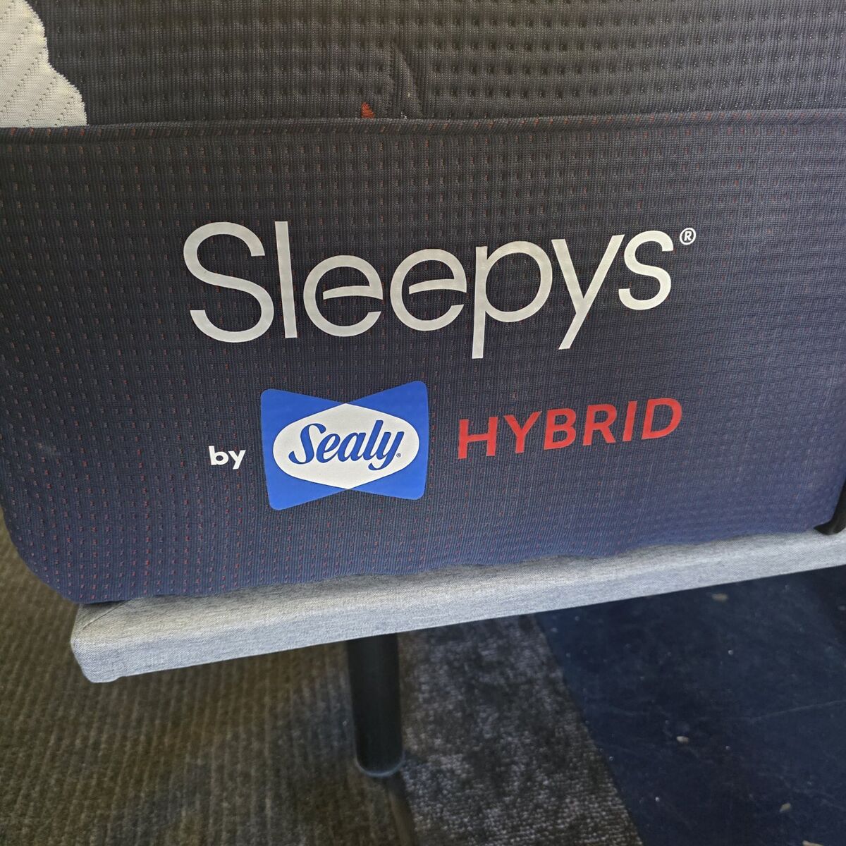 Queen size adjustable set