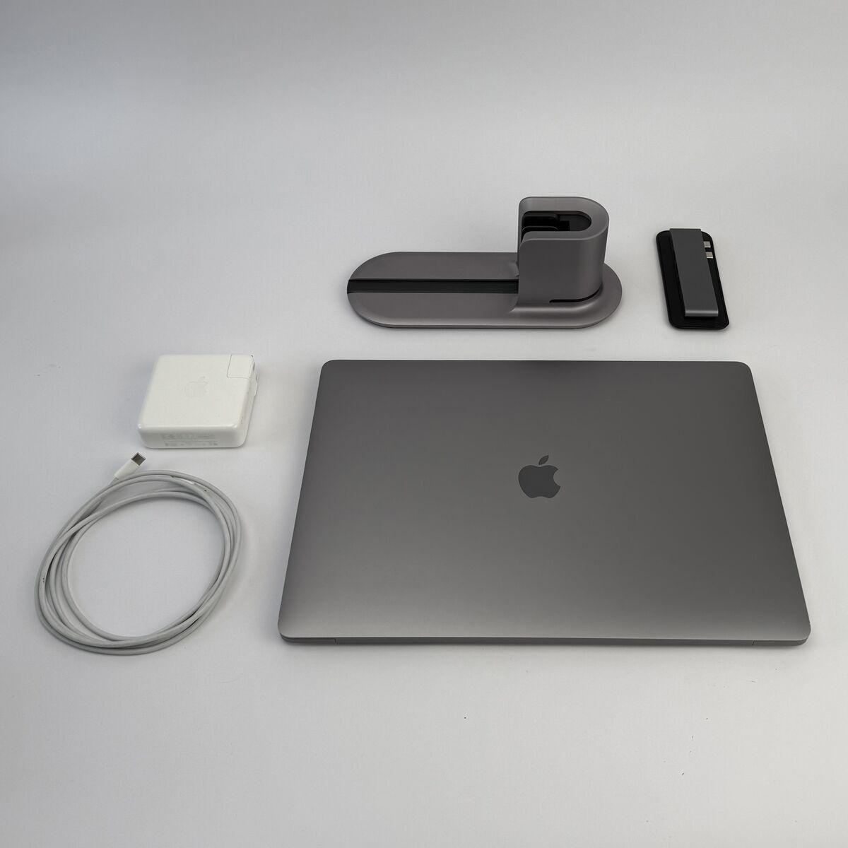 MacBook Pro 16 Inch (Late 2019) 2.6GHz 6 core i7