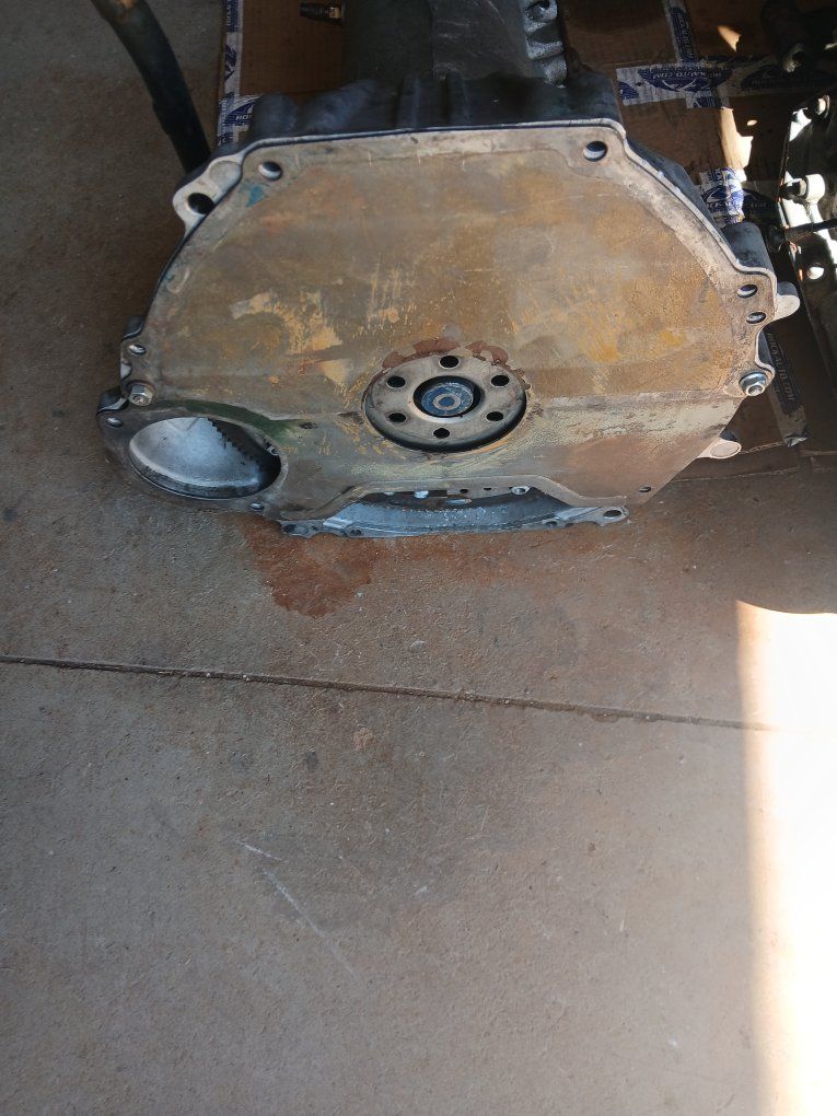 Main image 3